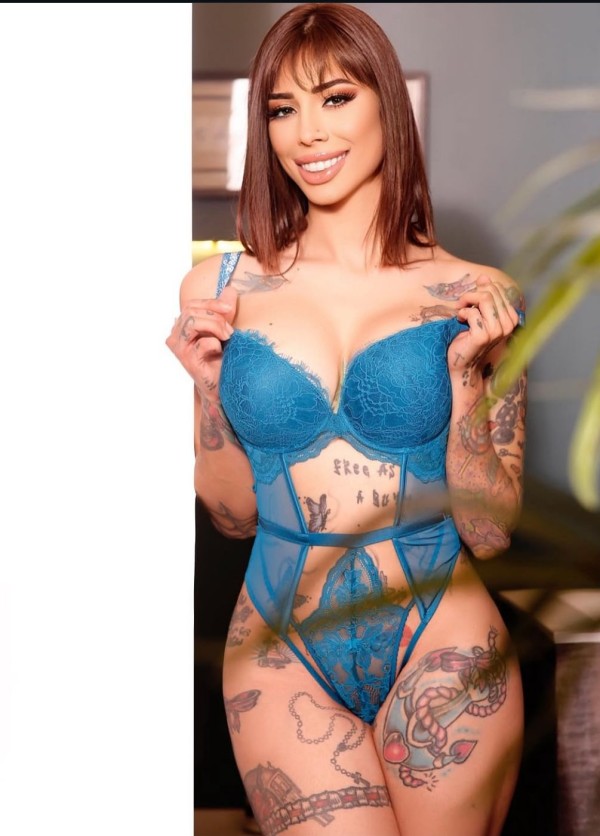Paula – Colombiana Acompañante de Lujo en Ibiza