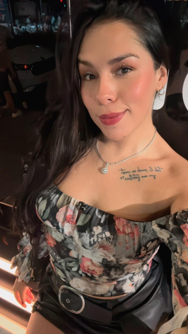 Nicoll  Novedad colombiana fiestera