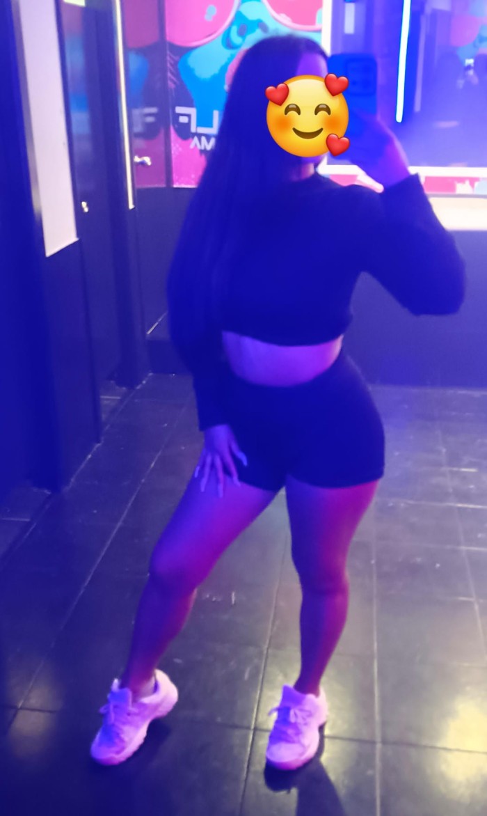 JOVENCITA EN CORUÑA