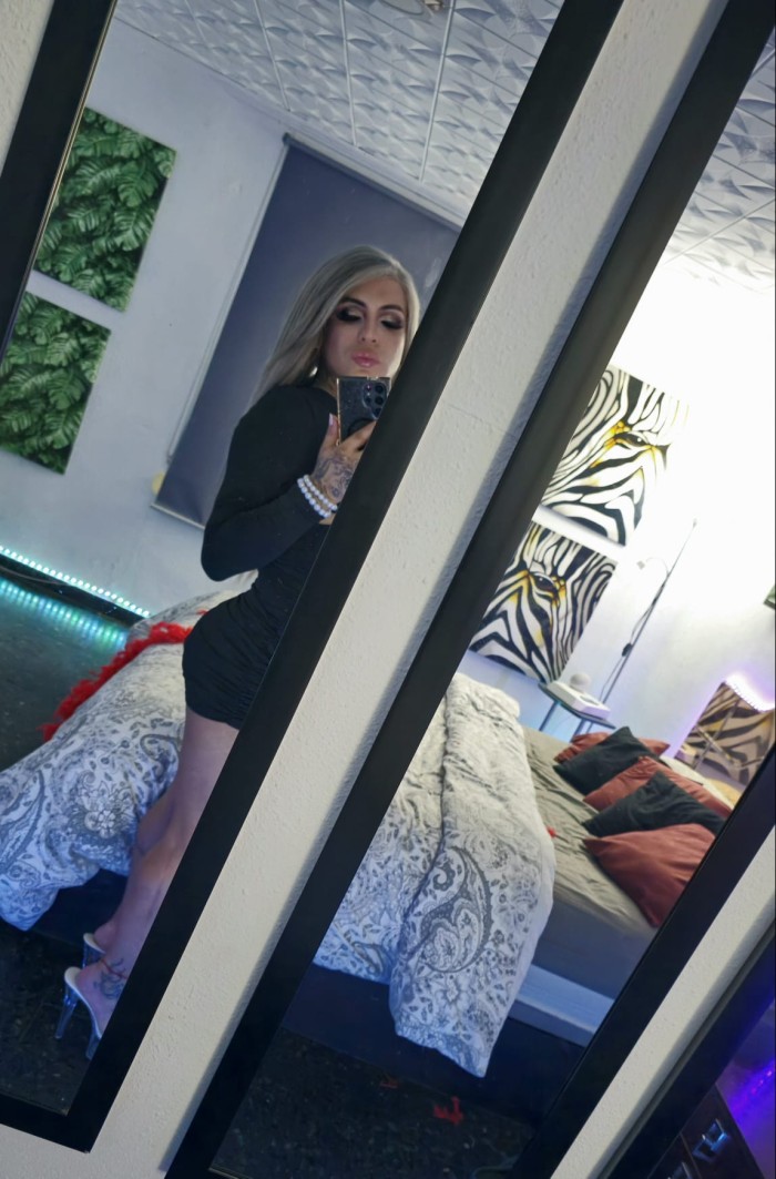 TOP TRANS SUPER DIOSA. SERÉ TU COMPLICE