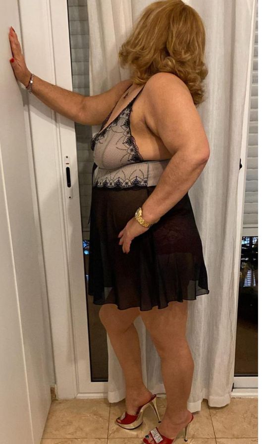 MARY madurita rellenita más puta que nunca coñoXXL