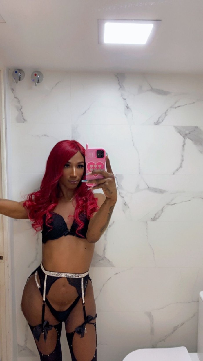 LINDA TRANS NUEVA EN TU CIUDAD PARA ESTRENAR