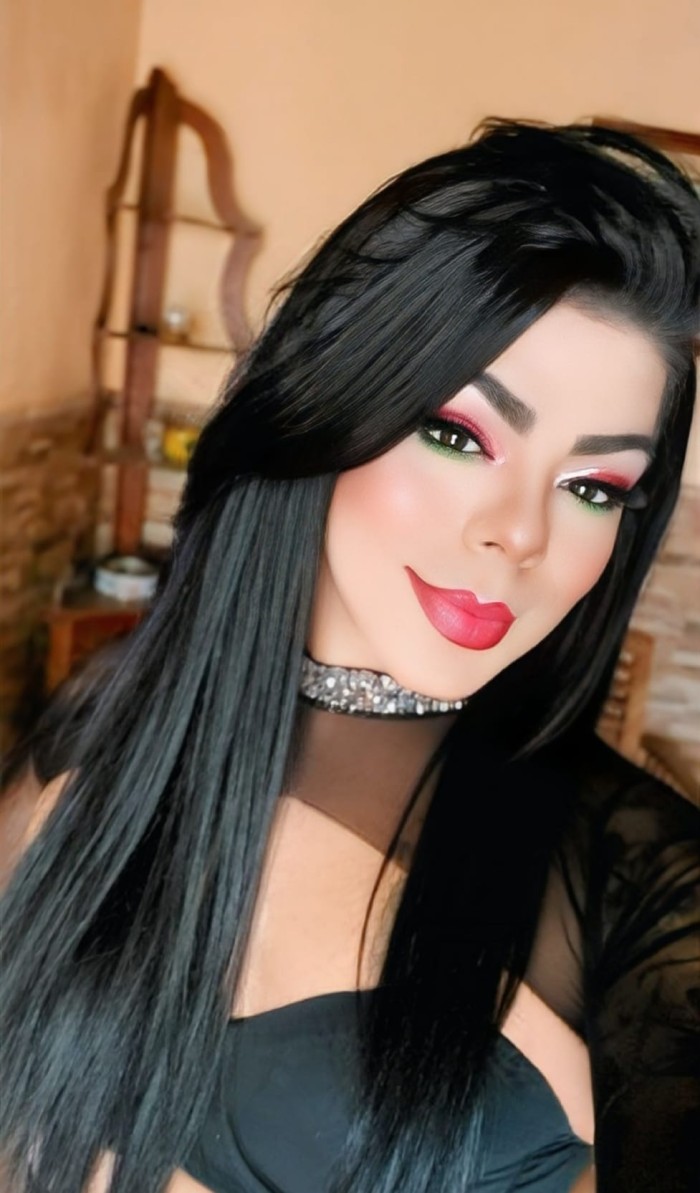 TU BOCA ME ESTA PROVOCANDO Y QUIERO DARTE LECHITA