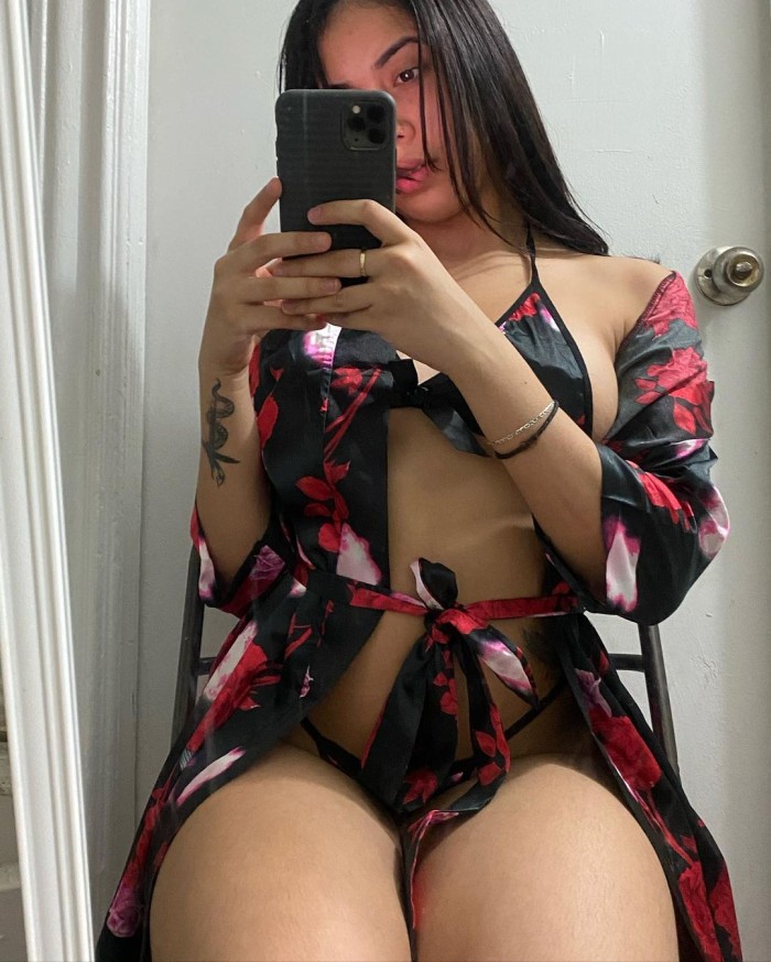 Hola🥰 Estoy Día y Noche Disponible las 24 horas
