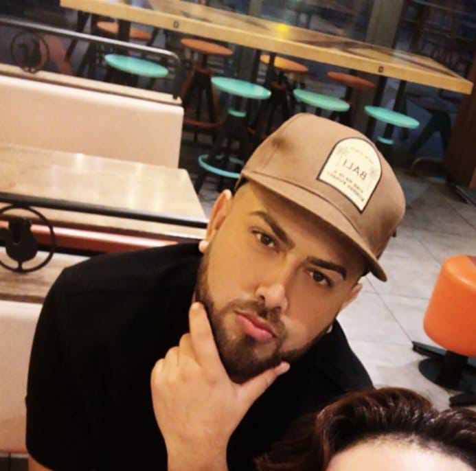 APUESTO CHAVAL FOTO REAL Y AUTÉNTICA DISCRECIÓN AB