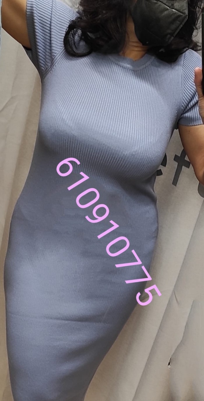 Española madurita atractiva. SUPERMASAJEX.  Part.