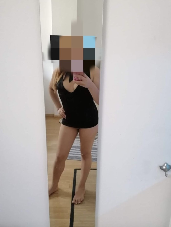 Chica de lujo latina para complacerte en Oviedo