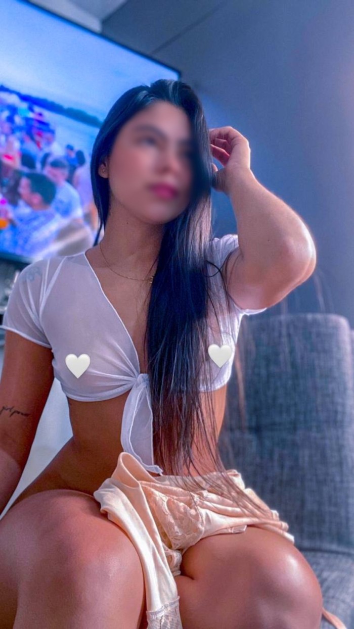 TU CHICA IDEAL A HACERTE ENLOQUECER SOLO SALIDAS