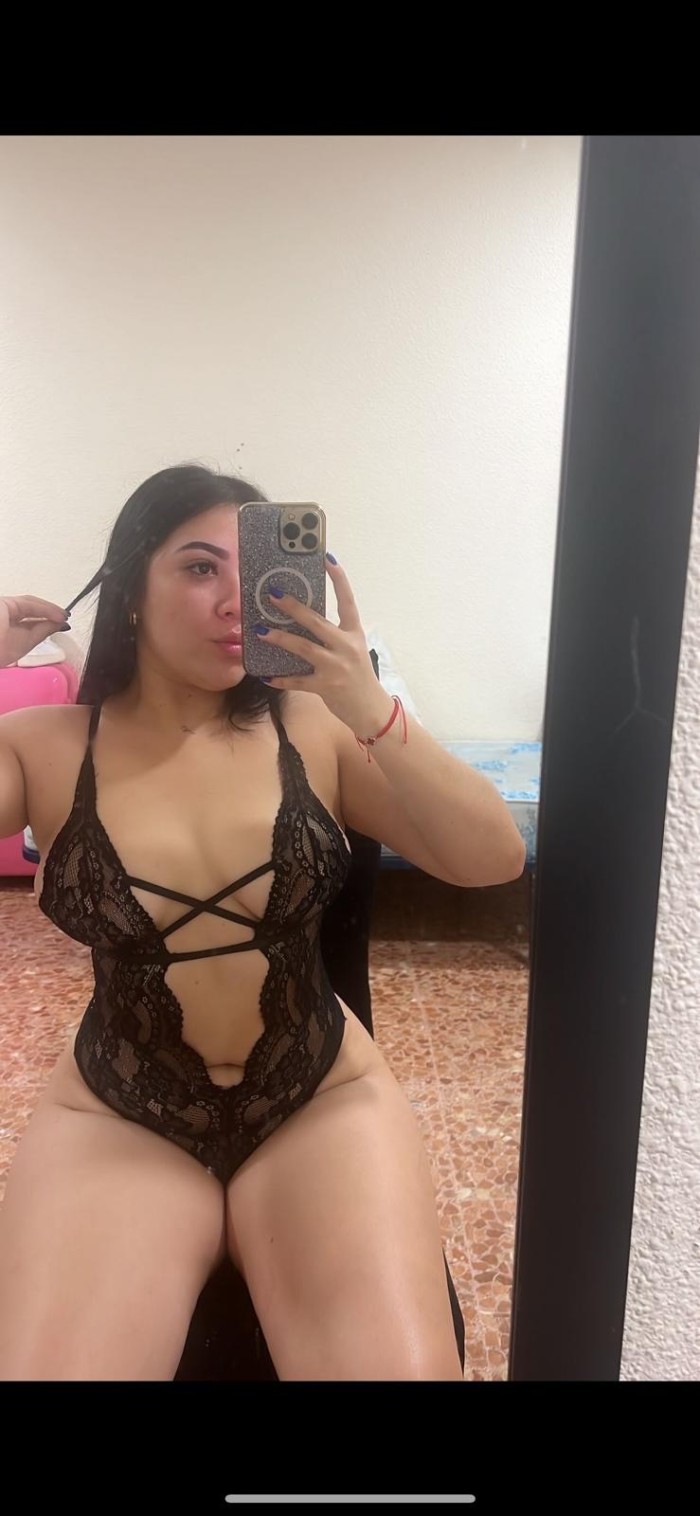 LA BEBY MAS CALIENTE