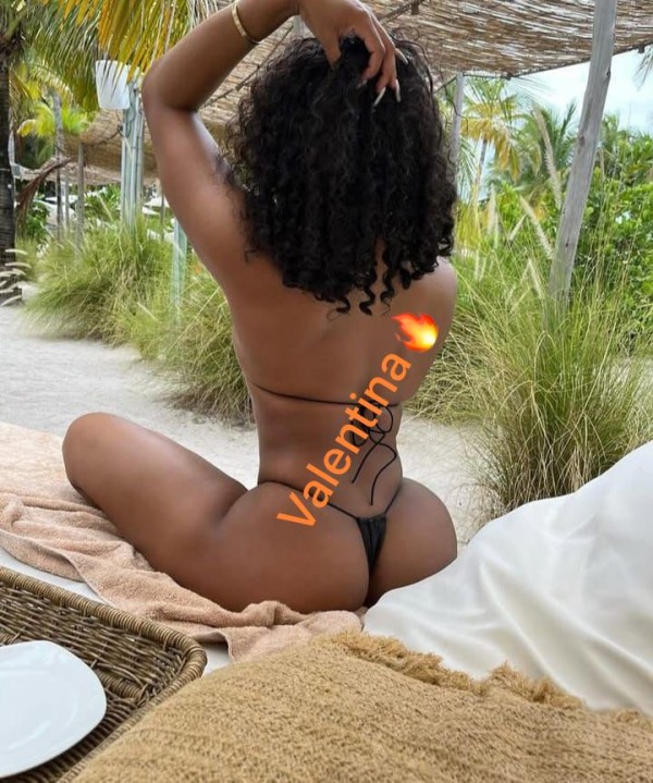 LATINAS JOVENCITAS y CALIENTES …