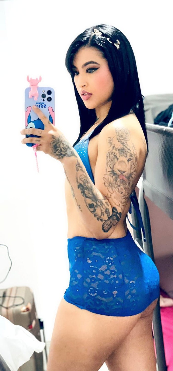 FIESTERA, CALIENTITA Y JUGUETONA.. PACK DE HORAS