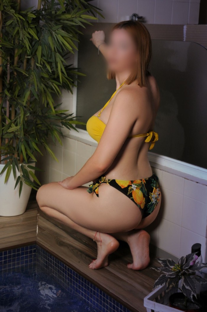 Esmeralda Española Masajista …MORBO Y PLACER