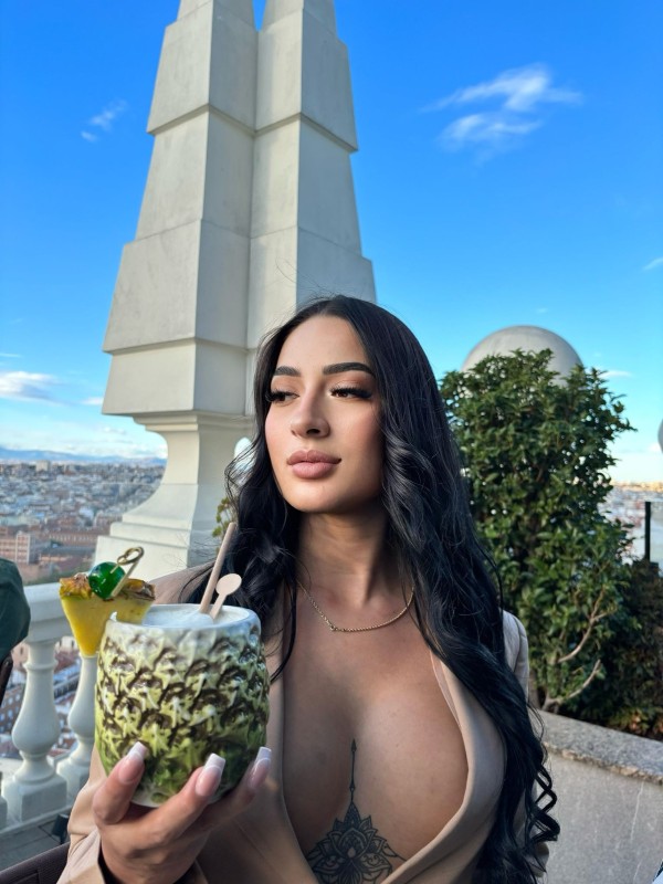 TODO LO QUE BUSCAS SOY CELESTE