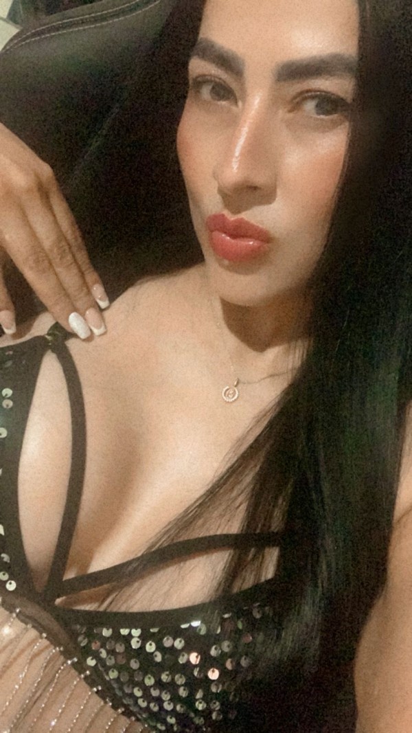 Soy Shantal,una chica hermosa que espera conocerte