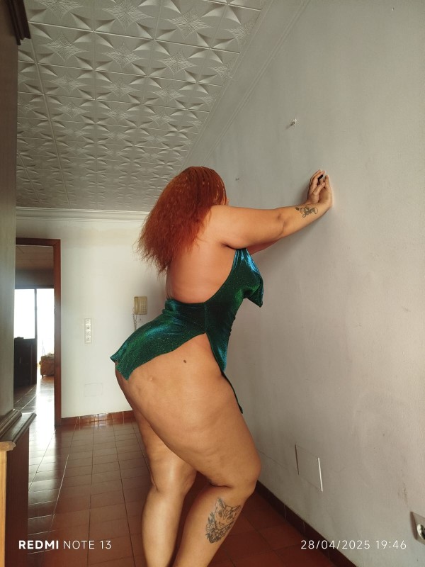 Hermosa latina con buen culo