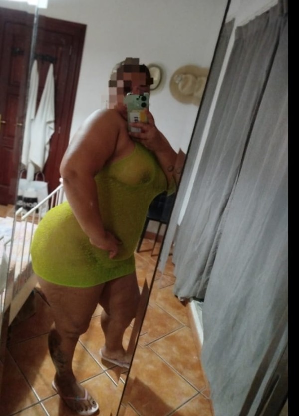 Hermosa latina con buen culo