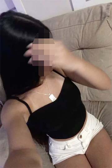EXPLOSIVA SUPER CAÑERA TRAGONA, TRATO EXQUISITO TETONA