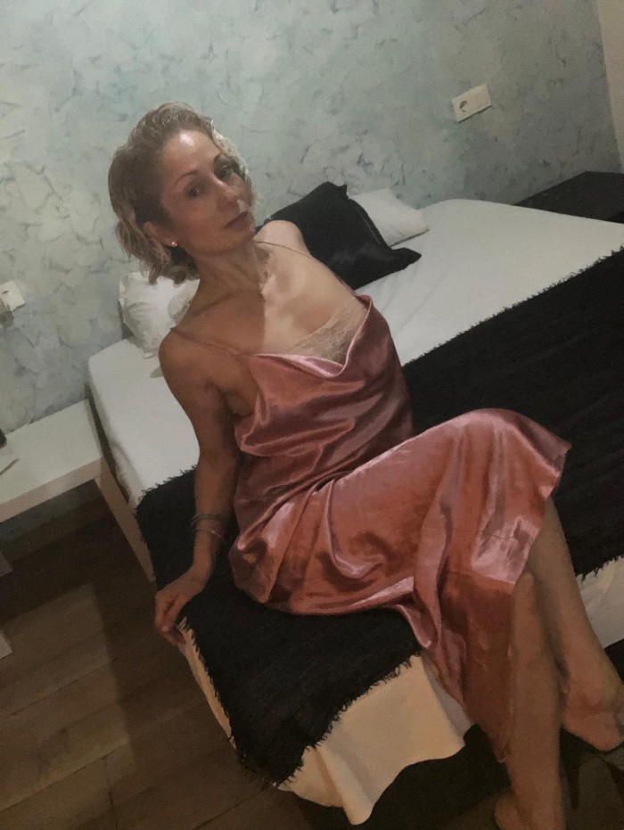 Dulce hermosa brasileña sensual y muy sexy!?