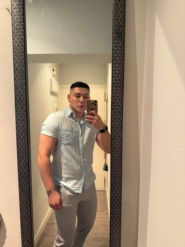 Daniel COLOMBIAN