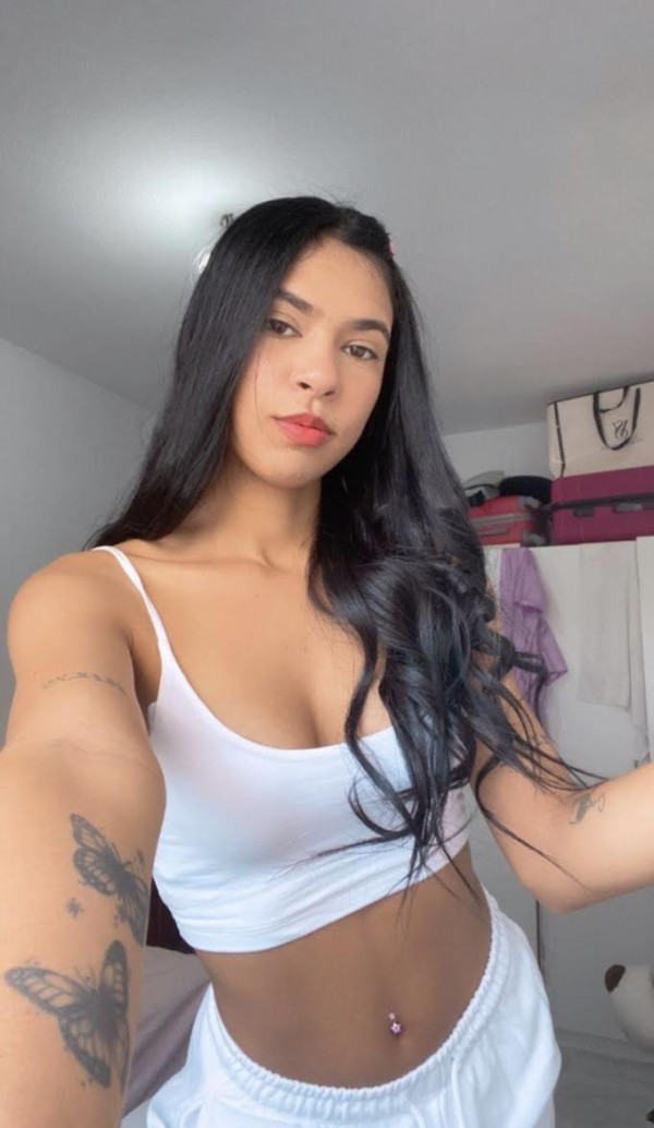 SALIDAS PISOS-HOTEL NO PARES LA FIESTA