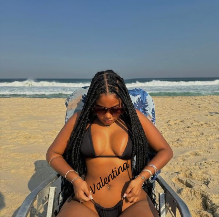 Jovencita latina para todas tus fantasias…