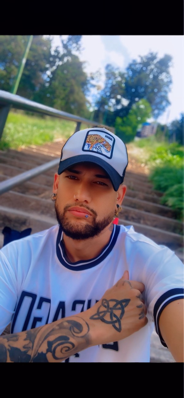 Damian novedad  “GRAN VÍA CENTRO  ”BIG TOP 20 cm.Masajista POCOS DÍAS