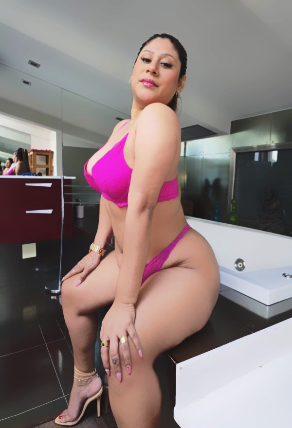 Jugosa y ardiente Nueva en la Zona cornella