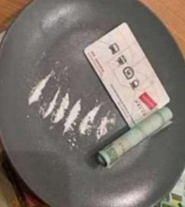 HOLA MIS AMORES SOY NOVEDAD EN MONZÓN