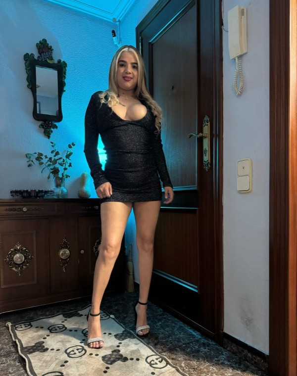 Samira chica dulce , coqueta y ardiente