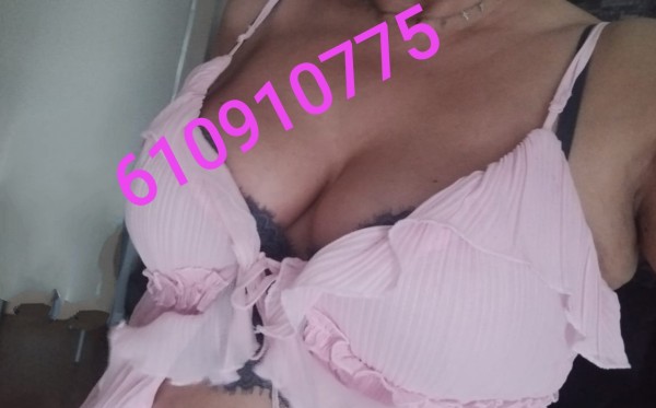 Española madurita atractiva. Supermasajex