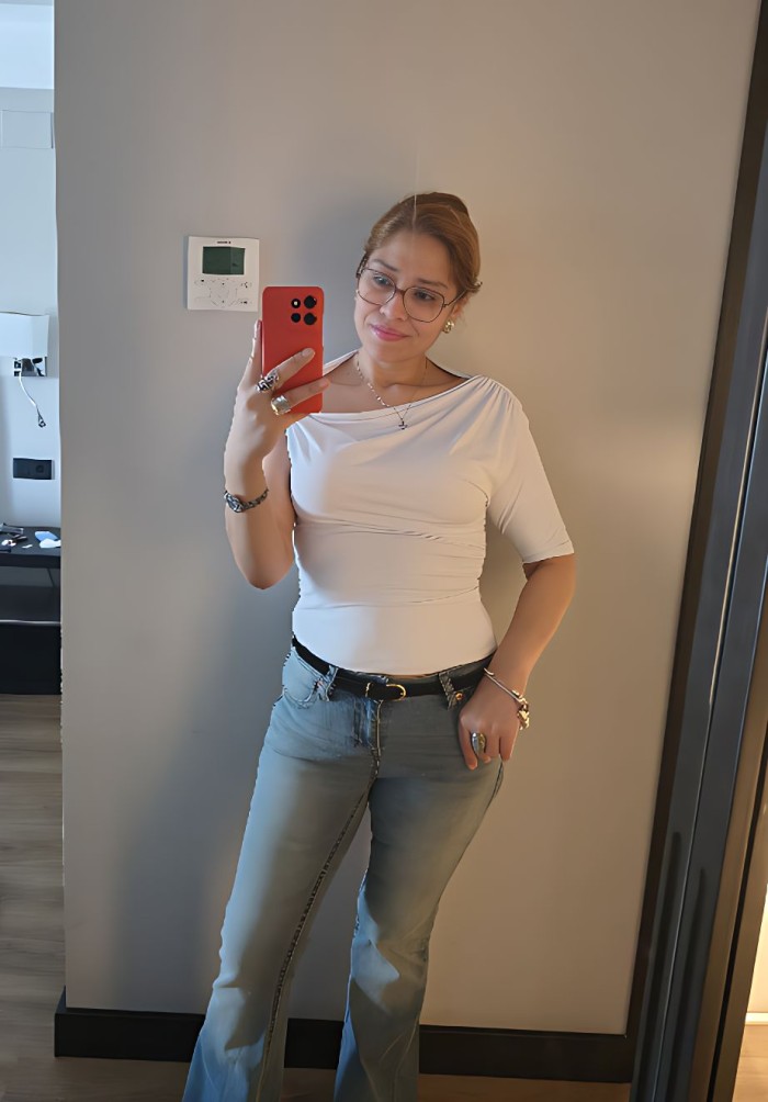 Sólo videollamada y venta de videos personalizados