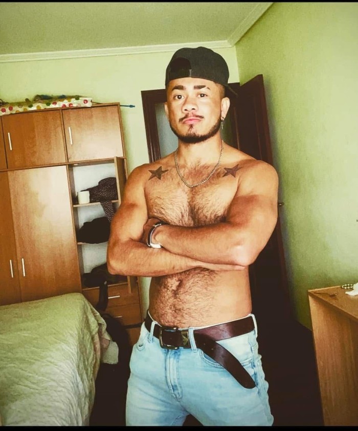 Activo pollon bisexual