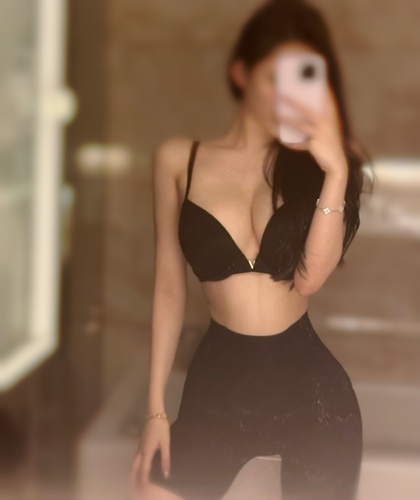 NUVEA BELLA !! FANTÁSTICA JAPONESA!!! Muy guapa