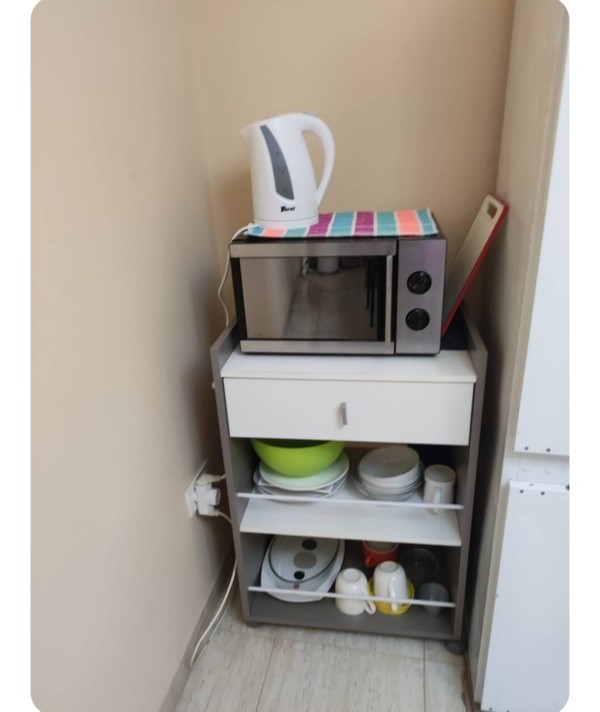 PRUEBA TU SUERTE EN MELILLA habitacion privada