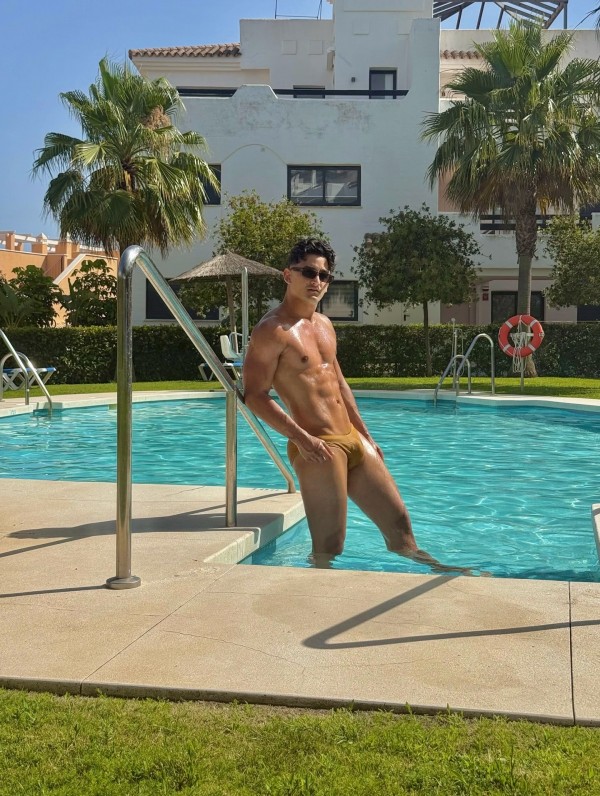 MASAJISTA EROTICO, VIP EXCLUSIVE GRANADA