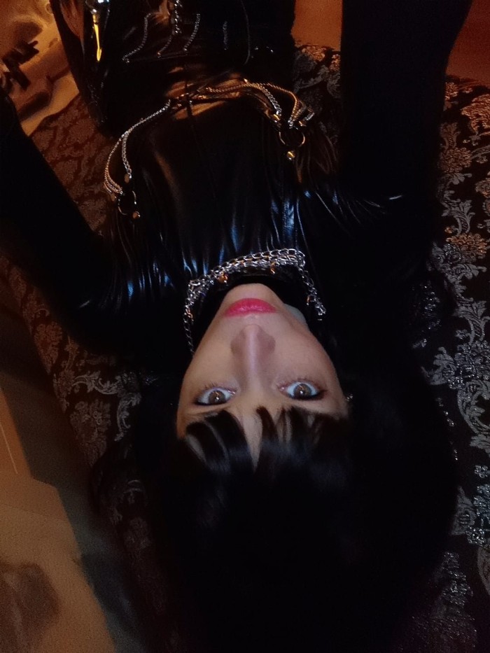 MISTRESS PROFESIONAL FEMDOM BDSM IBIZA