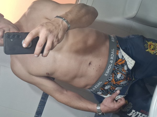 Chico español muy caliente