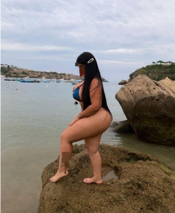 647849715 toda un bombón y guapa