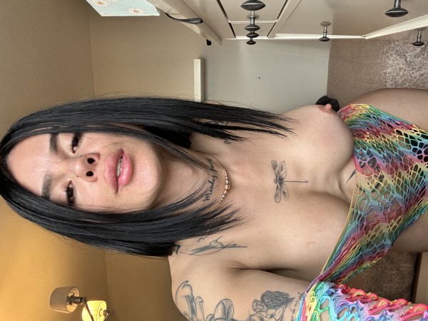 Primerizo?elige bien tu primera experiencia.mamadora implicada