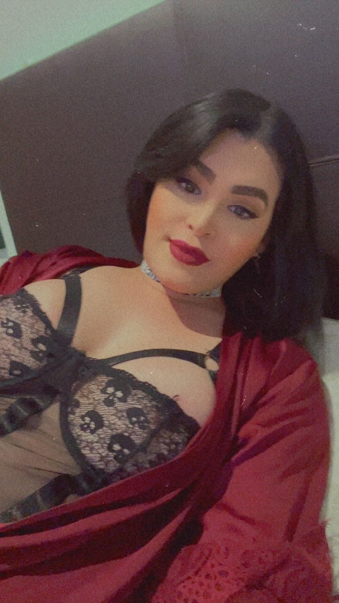 NOVEDAD EN VALENCIA TRANS FIESTERA SUPER DIOSA. SE