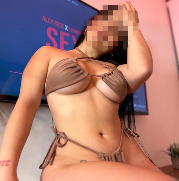 soy una jovencita muy sexy, ardiente y risueña