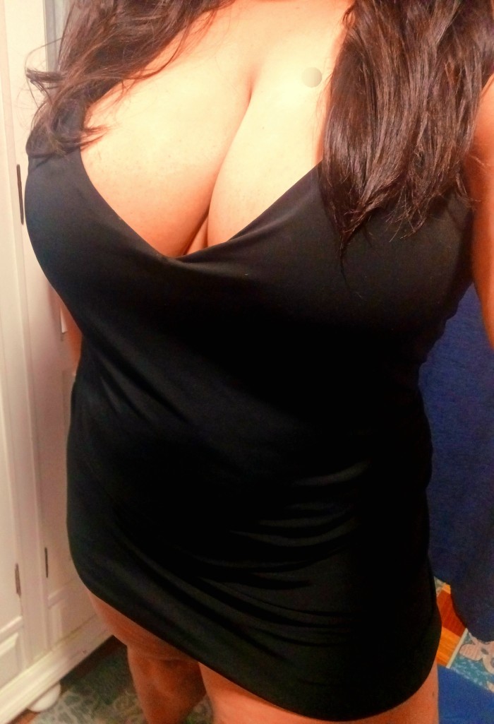 ROSA CHIKA CURVY TETONA XXL COÑITO ARDIENTE MASAJES,VIGO