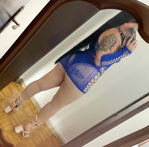 CHICA ENAMORADA COQUETA