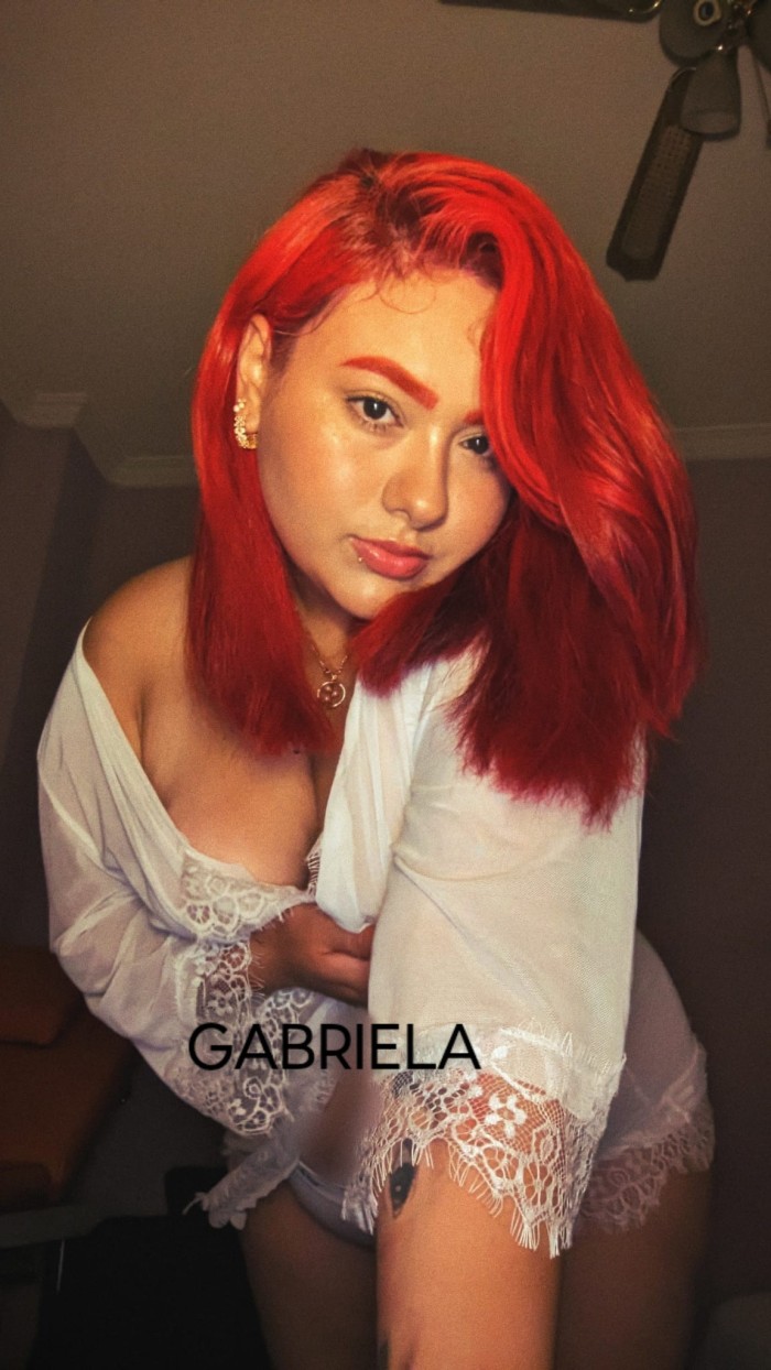 Colombiana con curvas