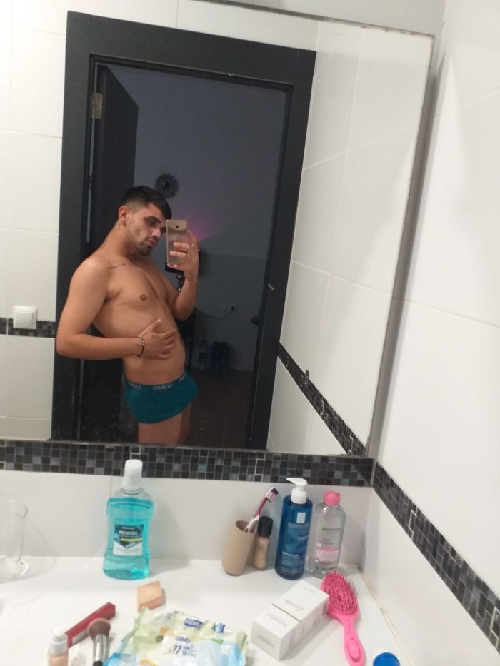 Joven Español Activo y Travieso en Valencia