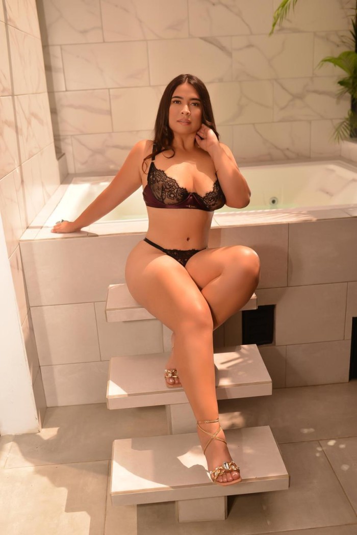 Novedad pocos Días Ardiente Implicada