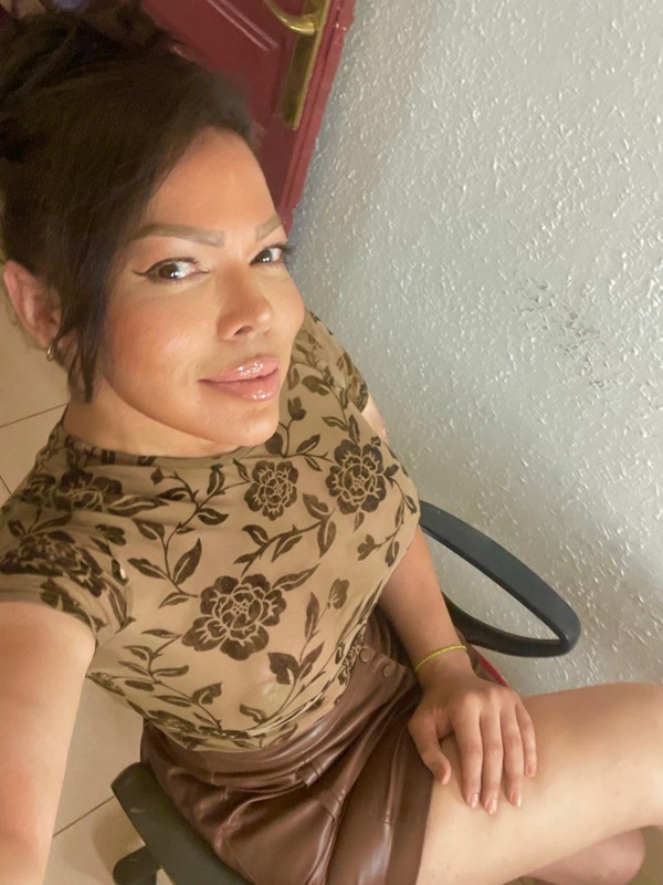 Viviany Paris Exuberante TS Venezolana