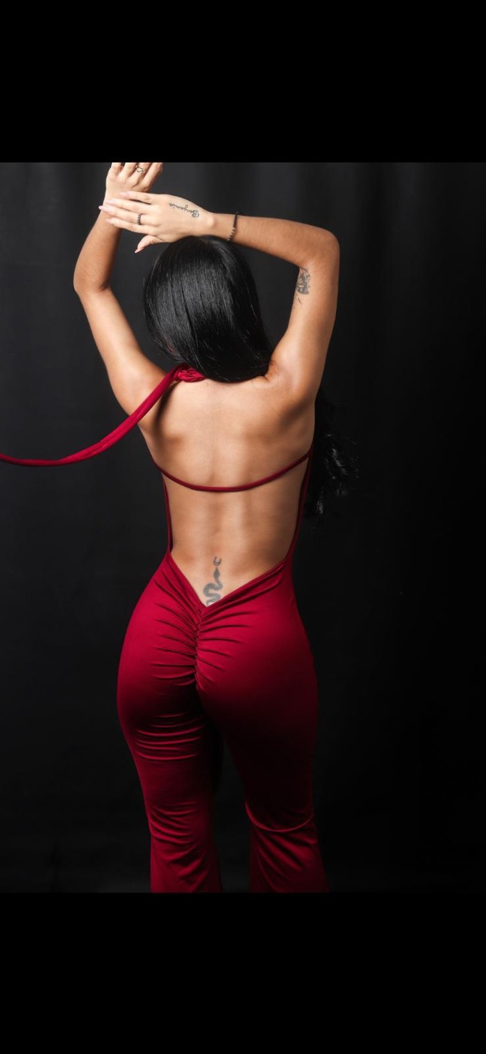 **Soy Sara, Escort Colombiana de Lujo en Ibiza – T