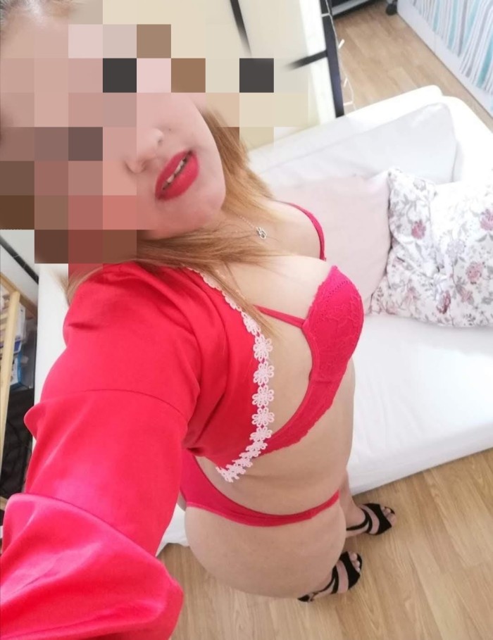 Paraguaya rubia pechugona alto nivel