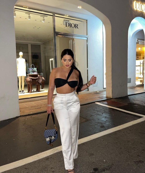 Ven y conoceme Soy una chica dulce y cariñosa